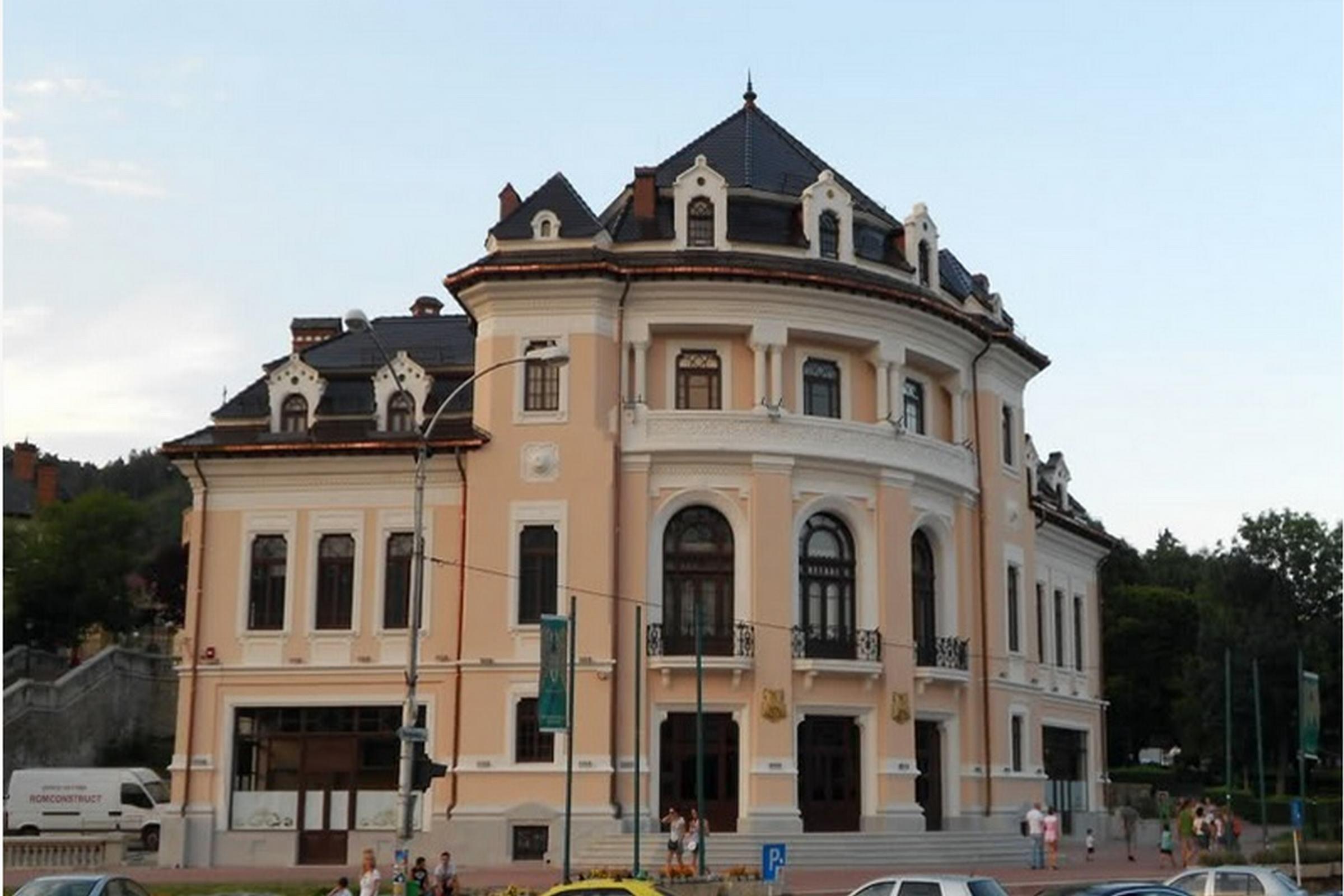 Central Plaza Hotel Piatra Neamt Exterior photo