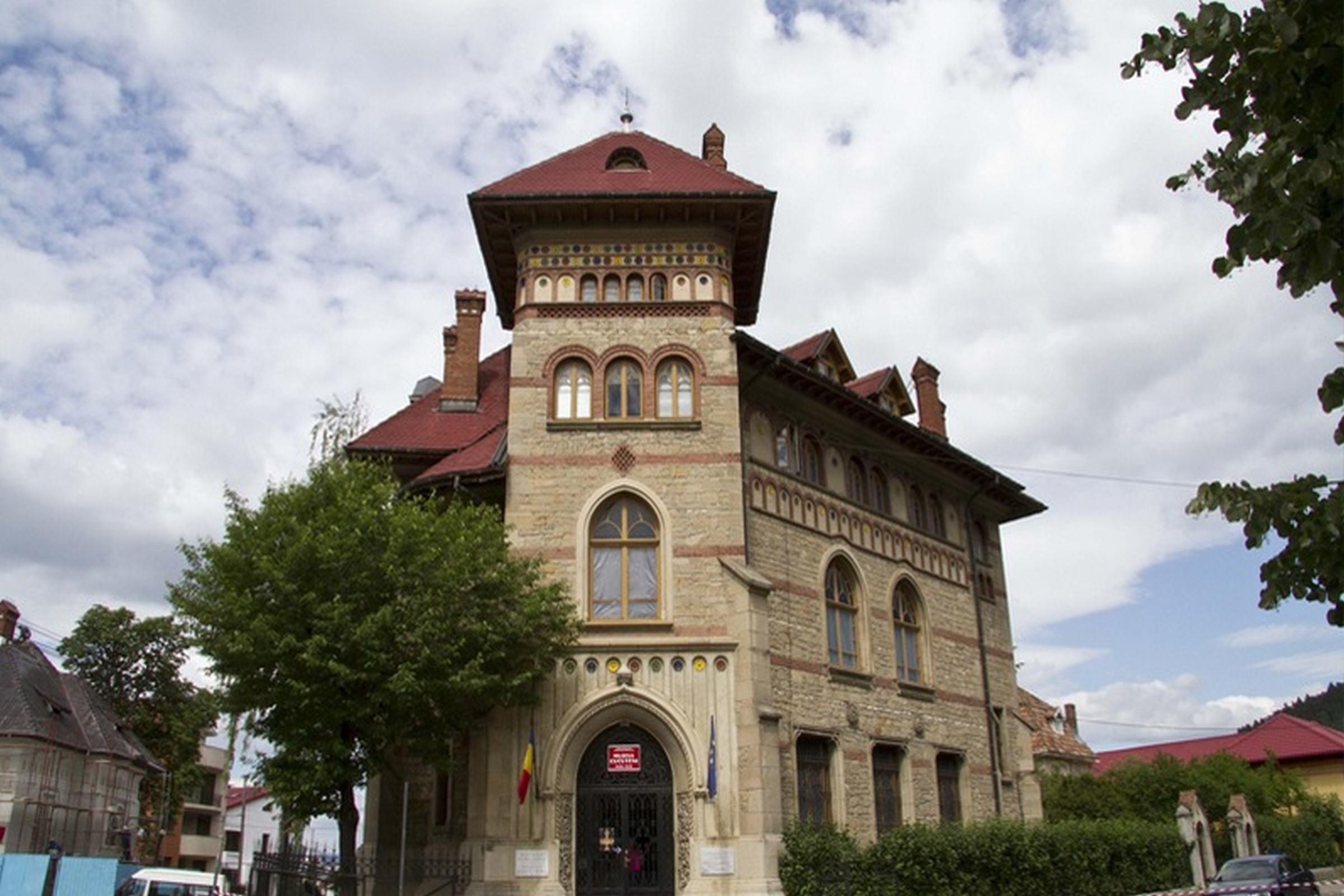 Central Plaza Hotel Piatra Neamt Exterior photo